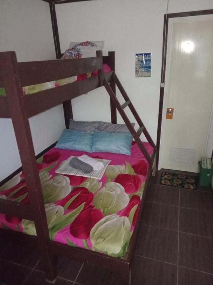 El Nido Hostel Sun Valley Bagian luar foto