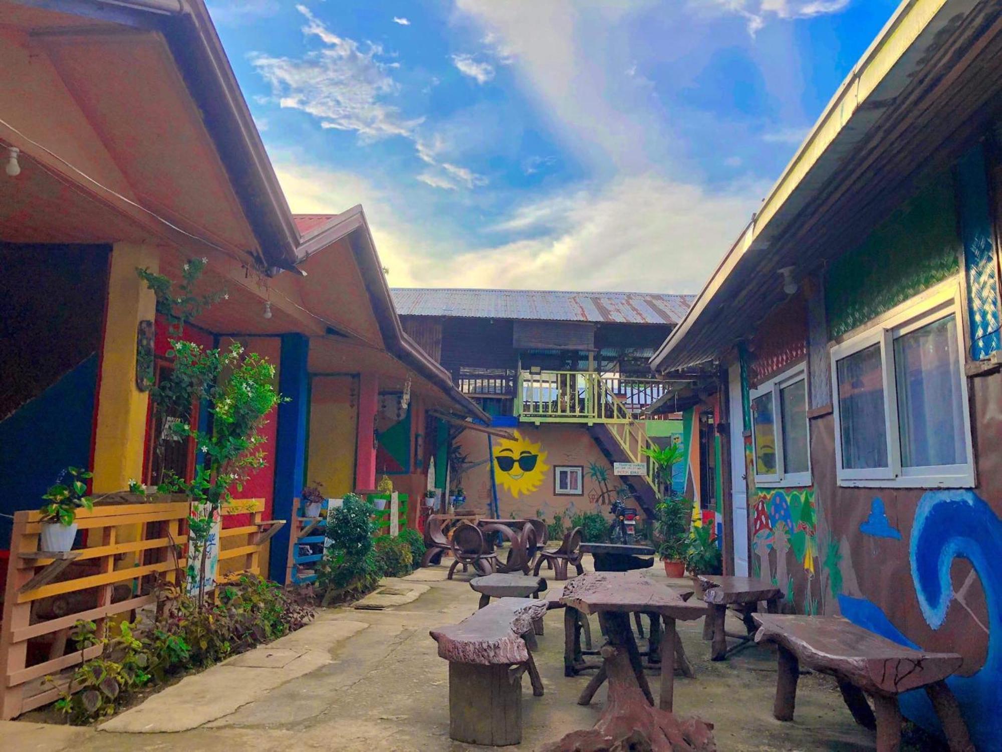 El Nido Hostel Sun Valley Bagian luar foto